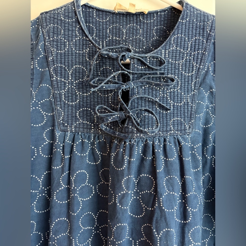 Madewell Blue Daisy-Print Cotton Dress with Bows and Quilted Bibb - Picture 3 of 10
